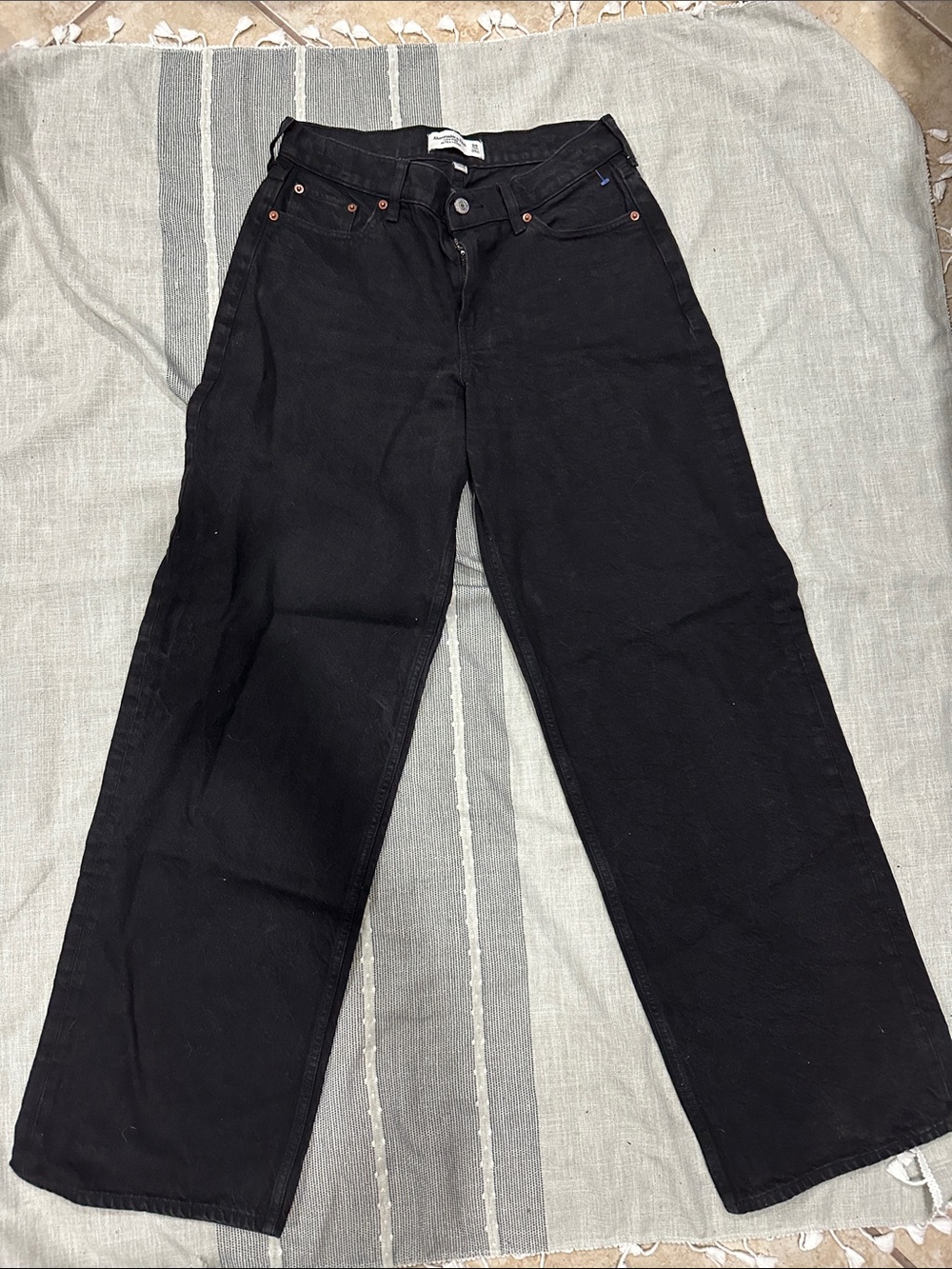 Abercrombie & Fitch Men's Black Relaxed Jeans